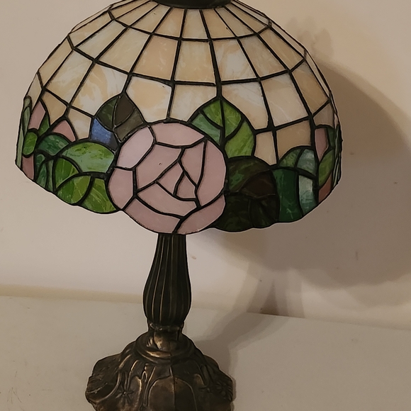 Stained Glass Table Lamp with Pink and Green Floral Design - Picture 2 of 6
